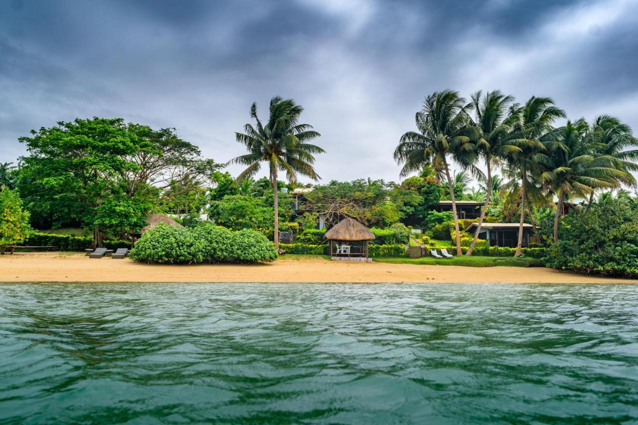 Coconut Grove Beachfront Cottages Matei Exteriér fotografie